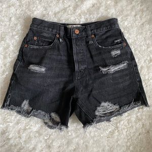 Free People Distressed Denim Shorts SZ 25